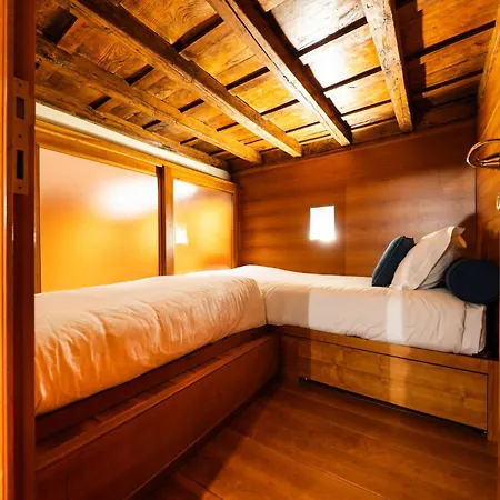 Arancio Luxury Apartment *